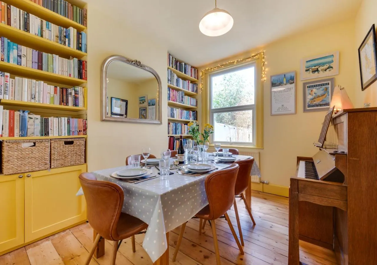 Σπίτι διακοπών West Hill Cottage Μπράιτον